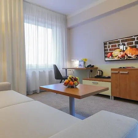Apartman Latte S Parkoviskom * سفيدنيك